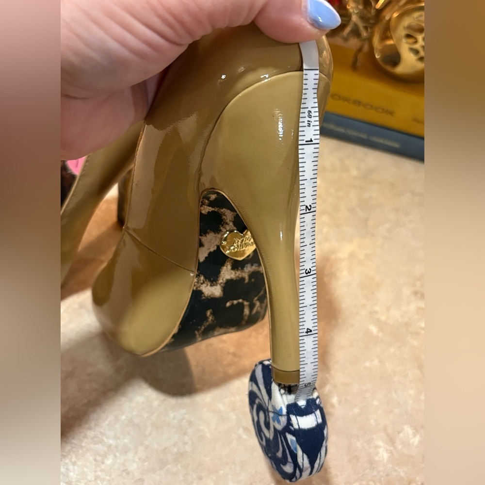Betsey Johnson Glossy Tan 3” Heels - Picture 12 of 13